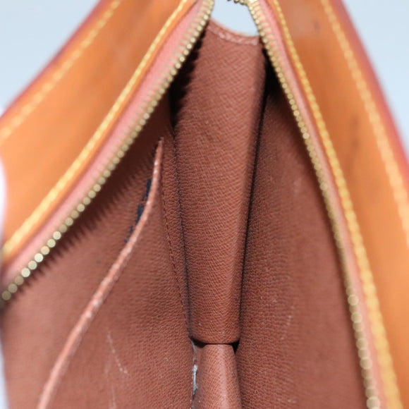 LOUIS VUITTON Epi Pochette Homme Clutch Bag Zipangu Gold M52528 LV Auth 111730