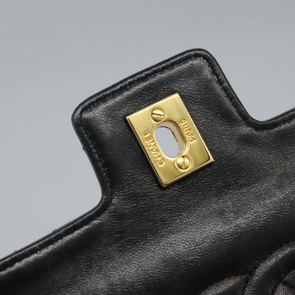 CHANEL Matelasse Hand Bag Patent leather Black CC Auth 112111