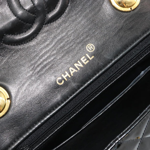 CHANEL Matelasse Hand Bag Patent leather Black CC Auth 112111