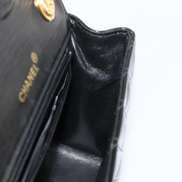CHANEL Matelasse Hand Bag Patent leather Black CC Auth 112111