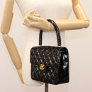 CHANEL Matelasse Hand Bag Patent leather Black CC Auth 112111-25