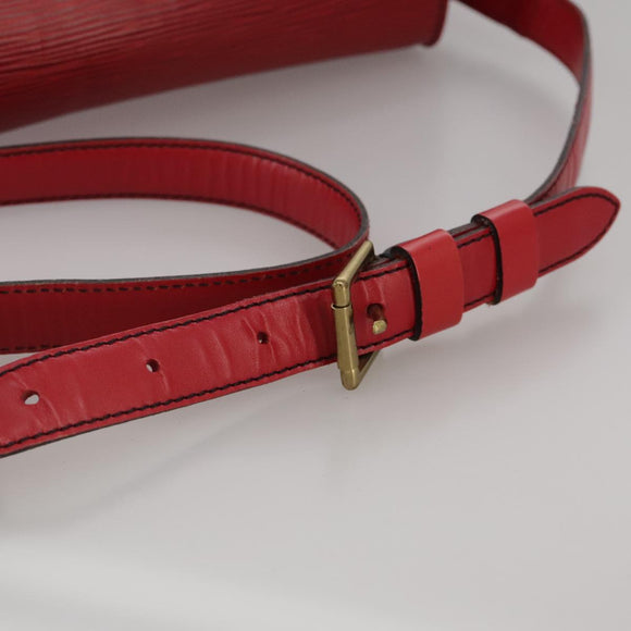 LOUIS VUITTON Epi Saint Cloud GM Shoulder Bag Red M52197 LV Auth 112325