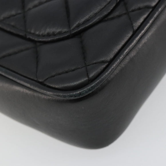 GIVENCHY Chain Shoulder Bag Leather Black Gold Auth 112382
