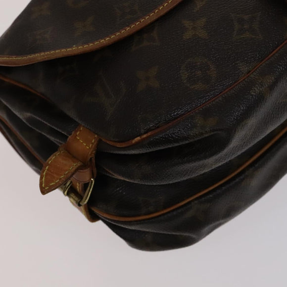 LOUIS VUITTON Monogram Saumur 30 Shoulder Bag M42256 LV Auth 113014