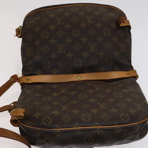 LOUIS VUITTON Monogram Saumur 30 Shoulder Bag M42256 LV Auth 113014