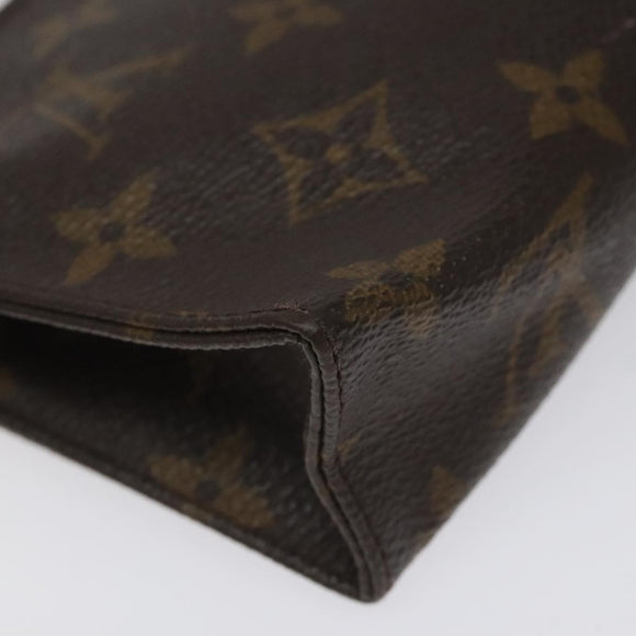 LOUIS VUITTON Monogram Poche Toilette 15 Pouch M47546 LV Auth 113324