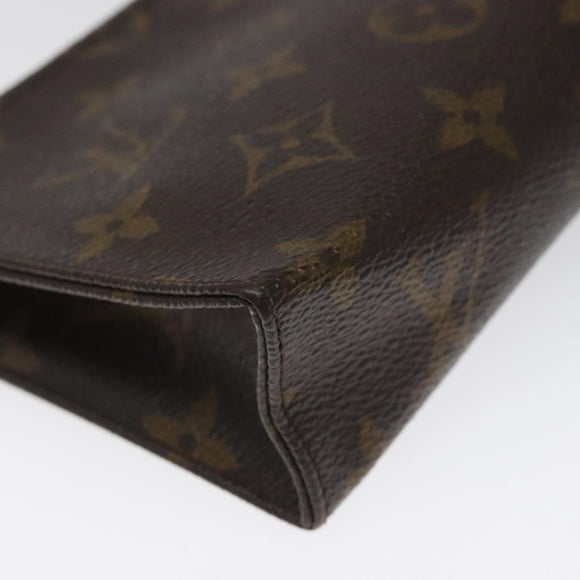 LOUIS VUITTON Monogram Poche Toilette 15 Pouch M47546 LV Auth 113324