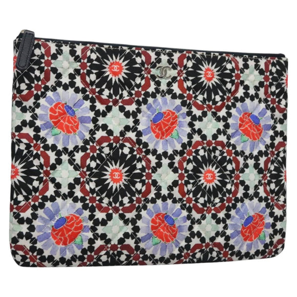 CHANEL Clutch Bag Cotton White CC Auth 113828AV