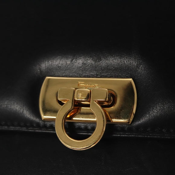 Salvatore Ferragamo Gancini Shoulder Wallet Leather Black Gold Auth 113832