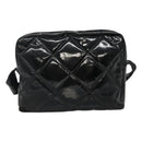 CHANEL Matelasse Shoulder Bag Patent leather Black Gold CC Auth 114045-2