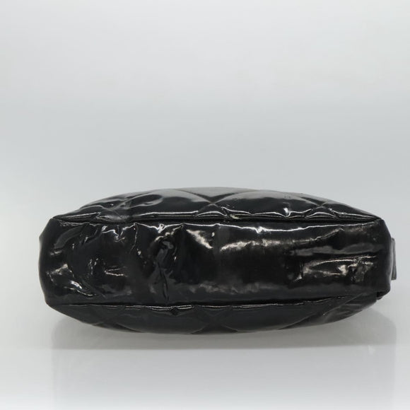 CHANEL Matelasse Shoulder Bag Patent leather Black Gold CC Auth 114045