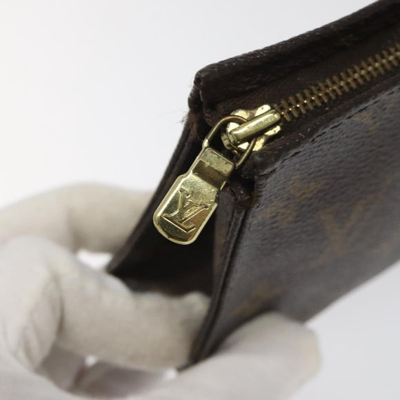 LOUIS VUITTON Monogram Poche Toilette 15 Pouch M47546 LV Auth 114251