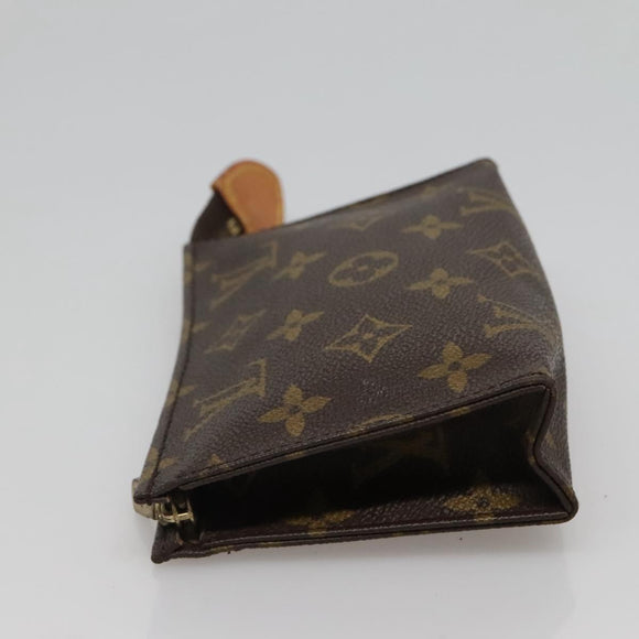 LOUIS VUITTON Monogram Poche Toilette 15 Pouch M47546 LV Auth 114315