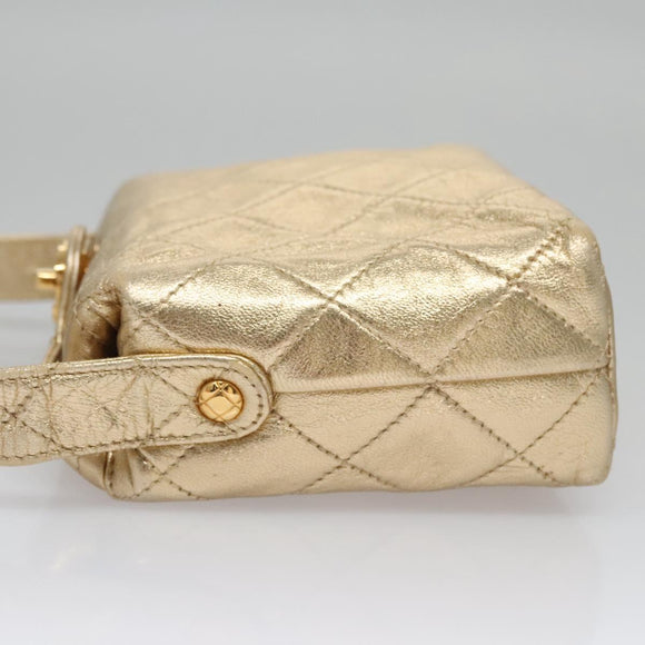 CHANEL Matelasse Shoulder Bag Lamb Skin Gold CC Auth 114942A