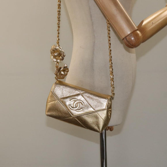 CHANEL Chain Shoulder Bag Leather Gold CC Auth 115214V