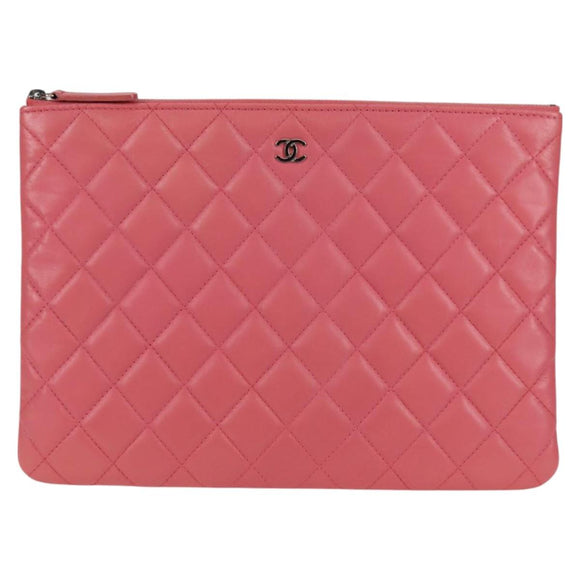 CHANEL Matelasse Clutch Bag Lamb Skin Pink Silver CC Auth 115255A