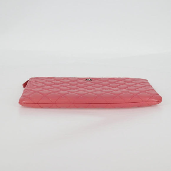 CHANEL Matelasse Clutch Bag Lamb Skin Pink Silver CC Auth 115255V