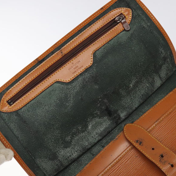 LOUIS VUITTON Epi Trousse Priant Clutch Bag Zipangu Gold LV Auth 115266