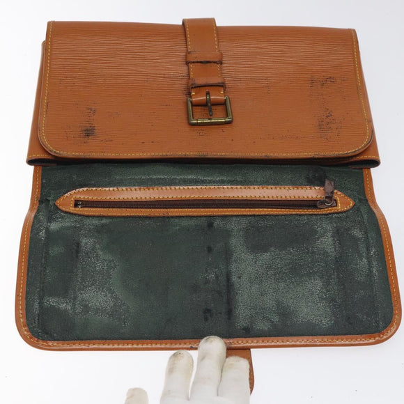 LOUIS VUITTON Epi Trousse Priant Clutch Bag Zipangu Gold LV Auth 115266