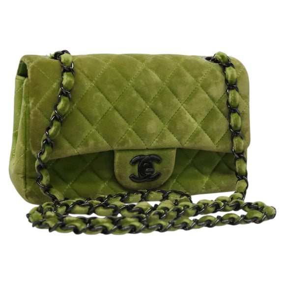 CHANEL Mini Matelasse 20 Single Flap Chain Bag Velor Green CC Auth 115601A