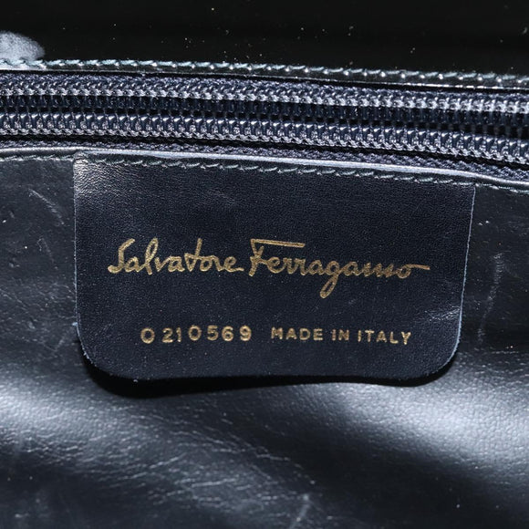 Salvatore Ferragamo Chain Shoulder Bag Patent leather Black Gold Auth 116223