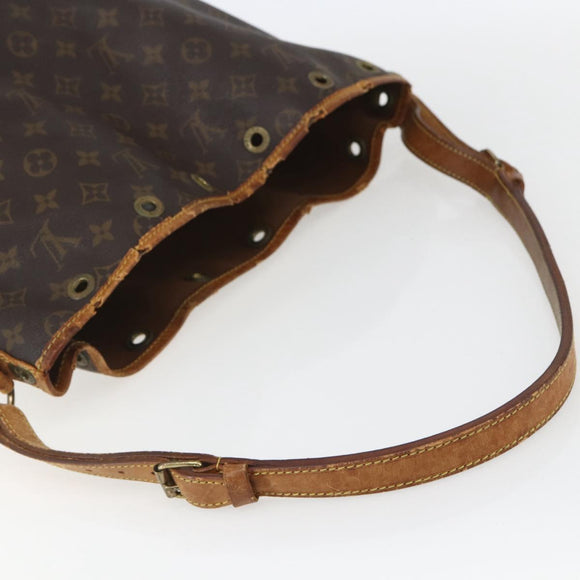 LOUIS VUITTON Monogram Noe Shoulder Bag M42224 LV Auth 116343