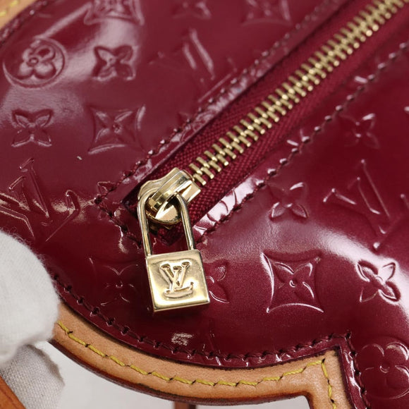LOUIS VUITTON Vernis Pochette Papillon Shoulder Bag Purple M92270 Auth 116413SAM