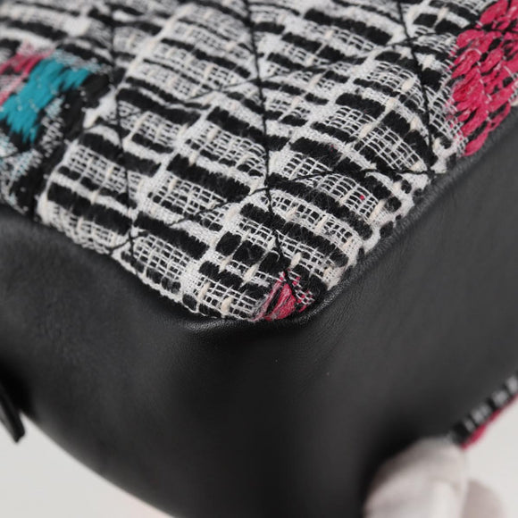 CHANEL Matelasse Chain Shoulder Bag Tweed Leather White Silver CC Auth 116419SM