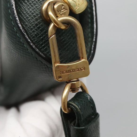 LOUIS VUITTON Taiga Baikal Clutch Bag Epicea M30184 LV Auth 116827