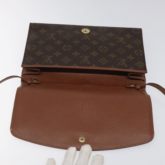LOUIS VUITTON Monogram Bordeaux 27 Shoulder Bag M51797 LV Auth 117070