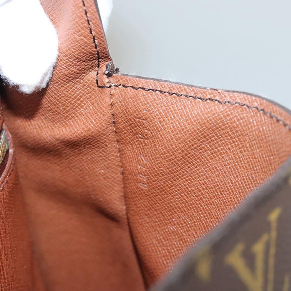 LOUIS VUITTON Monogram Saint Cloud GM Shoulder Bag M51242 LV Auth 117072