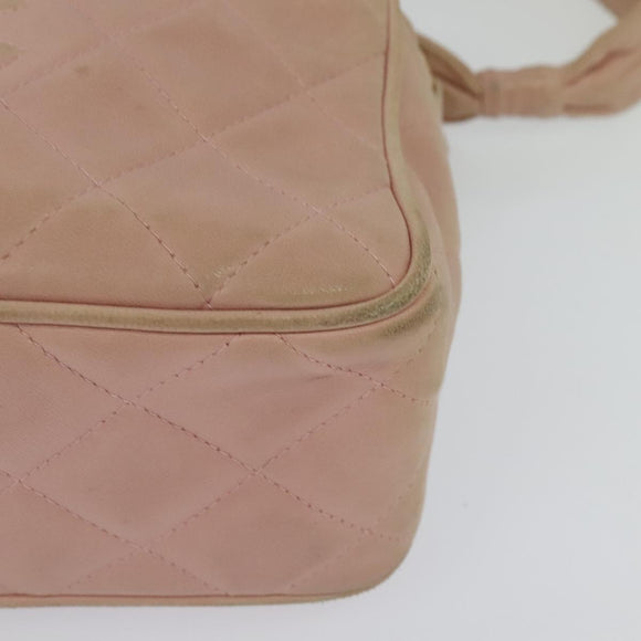 CHANEL Matelasse Shoulder Bag Lamb Skin Pink CC Auth 117845