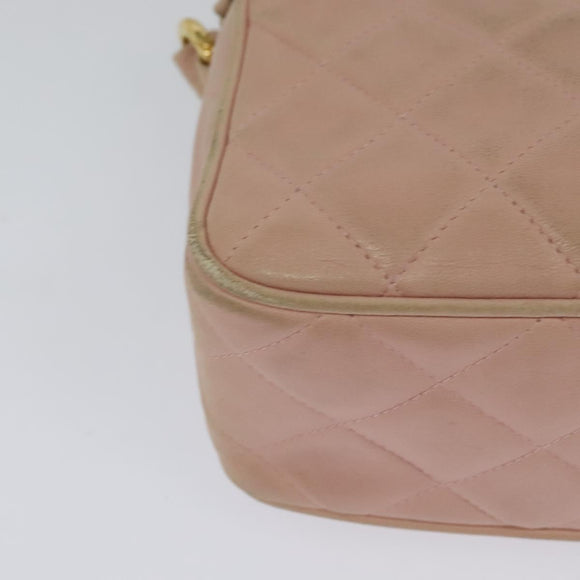 CHANEL Matelasse Shoulder Bag Lamb Skin Pink CC Auth 117845