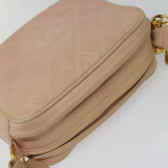 CHANEL Matelasse Shoulder Bag Lamb Skin Pink CC Auth 117845