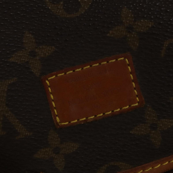 LOUIS VUITTON Monogram Saumur 35 Shoulder Bag M42254 LV Auth 117947