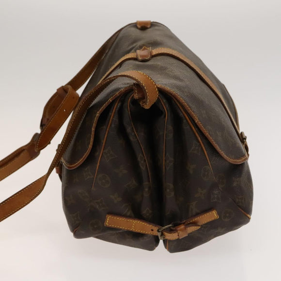 LOUIS VUITTON Monogram Saumur 35 Shoulder Bag M42254 LV Auth 117947