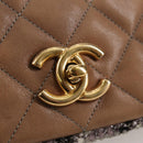 CHANEL Matelassé Ketten-Umhängetasche beschichtete Leinwand Beige CC Auth 118136A-19