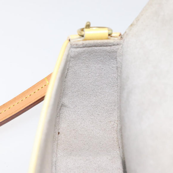 LOUIS VUITTON Vernis Pochette lagoon Glasses Case Perle M91801 LV Auth 118256