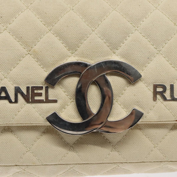 CHANEL Cruise Line Matelasse Clutch Bag Cream Silver CC Auth 118381
