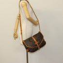 LOUIS VUITTON Monogram Saumur 30 Shoulder Bag M42256 LV Auth 118837-27