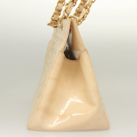 CHANEL Matelasse Chain Tote Bag Patent leather Beige Gold CC Auth 118936