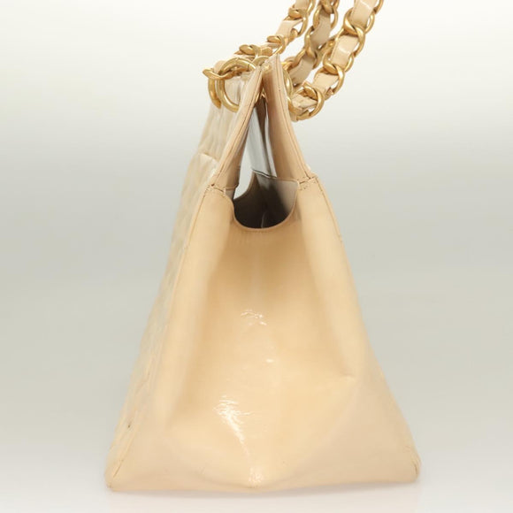 CHANEL Matelasse Chain Tote Bag Patent leather Beige Gold CC Auth 118936