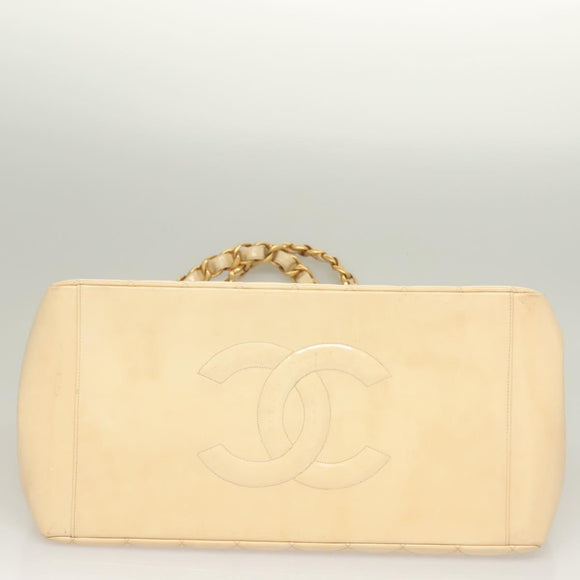 CHANEL Matelasse Chain Tote Bag Patent leather Beige Gold CC Auth 118936