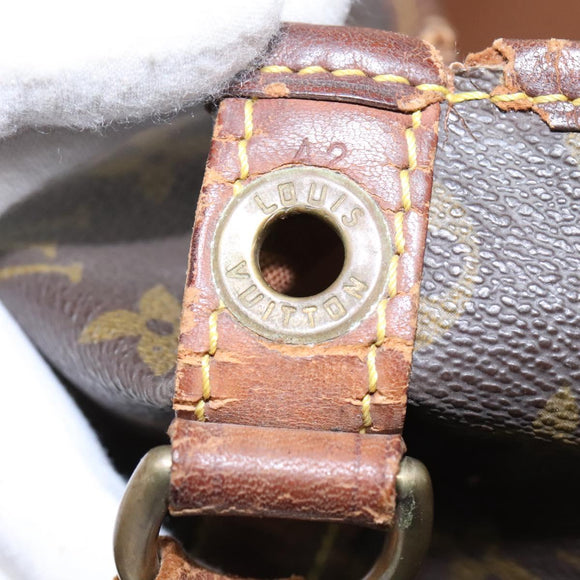 LOUIS VUITTON Monogram Noe Shoulder Bag M42224 LV Auth 119838