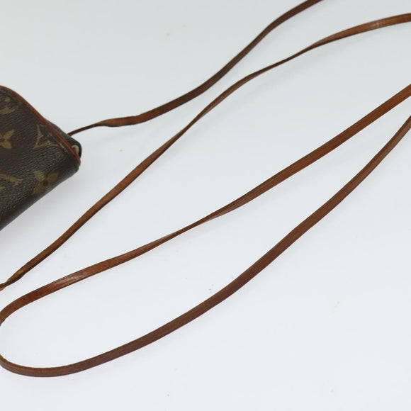 LOUIS VUITTON Monogram Pochette Cancun Shoulder Bag M60018 LV Auth 120085