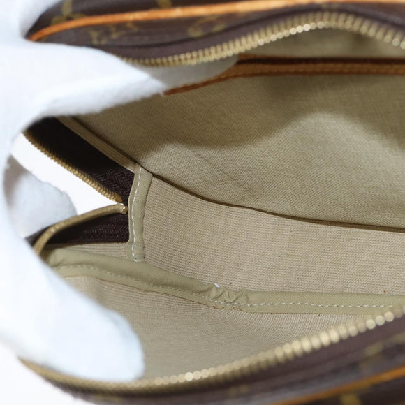 LOUIS VUITTON Monogram Reporter PM Shoulder Bag M45254 LV Auth 121392