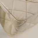 CHANEL Matelasse 2.25 Chain Shoulder Bag Caviar Skin White CC Auth 121441-17