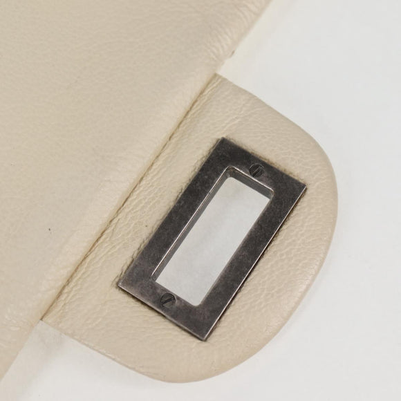 CHANEL Matelasse 2.25 Chain Shoulder Bag Caviar Skin White CC Auth 121441