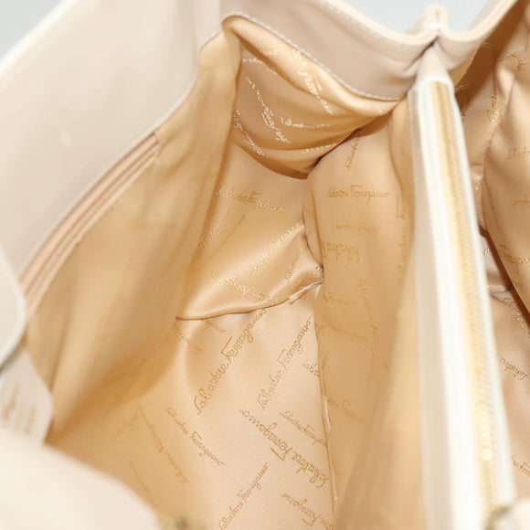 Salvatore Ferragamo Gancini Shoulder Bag Leather Ivory Gold Auth 121471