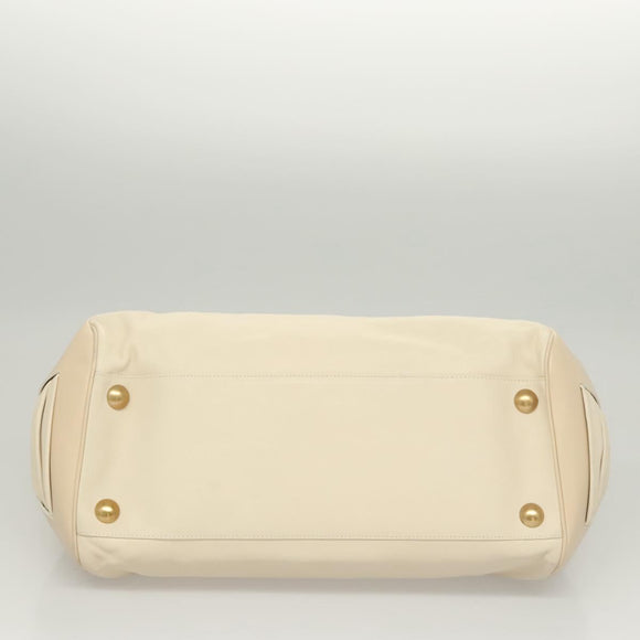 Salvatore Ferragamo Gancini Shoulder Bag Leather Ivory Gold Auth 121471